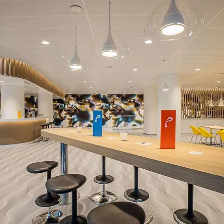 Prize By Radisson, Berna