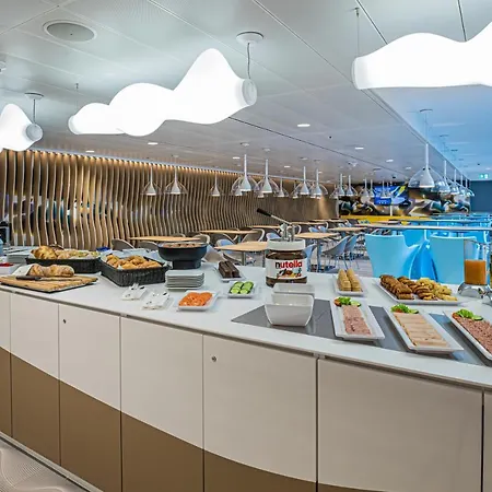 Prize By Radisson, Berna