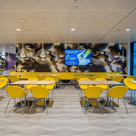 Prize By Radisson, Hotel 3*