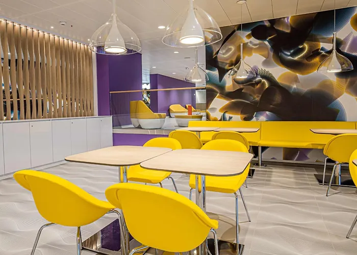 Prize By Radisson, Berna