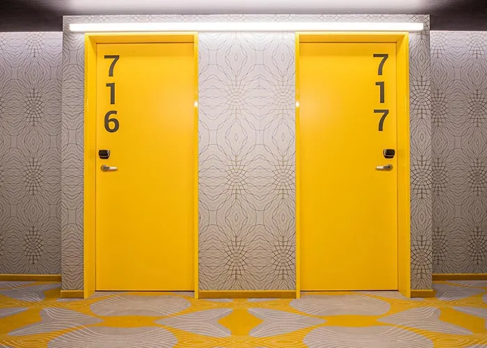 Prize By Radisson, Berna